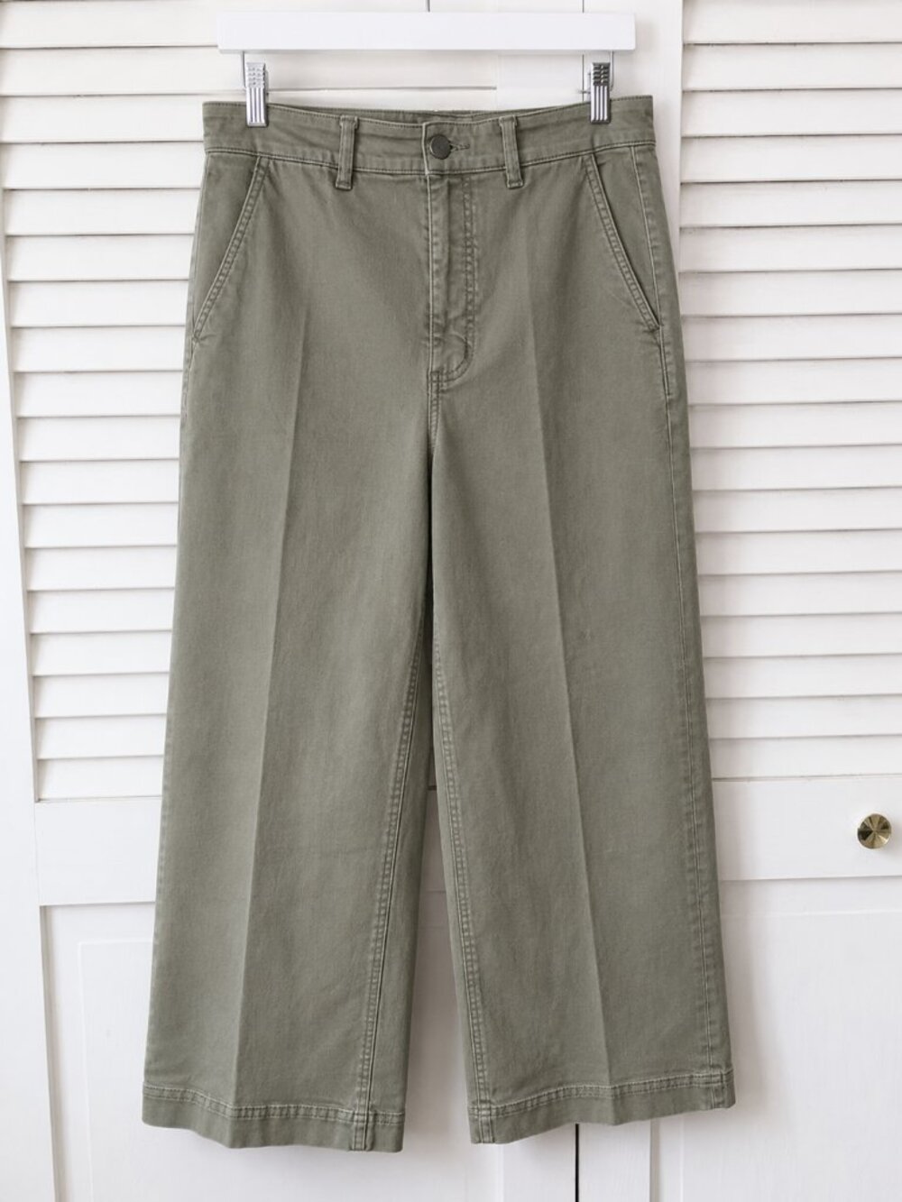 Everlane High Rise Wide Leg Crop Chino Pants Sage Green Size 8 - Picture 3 of 6
